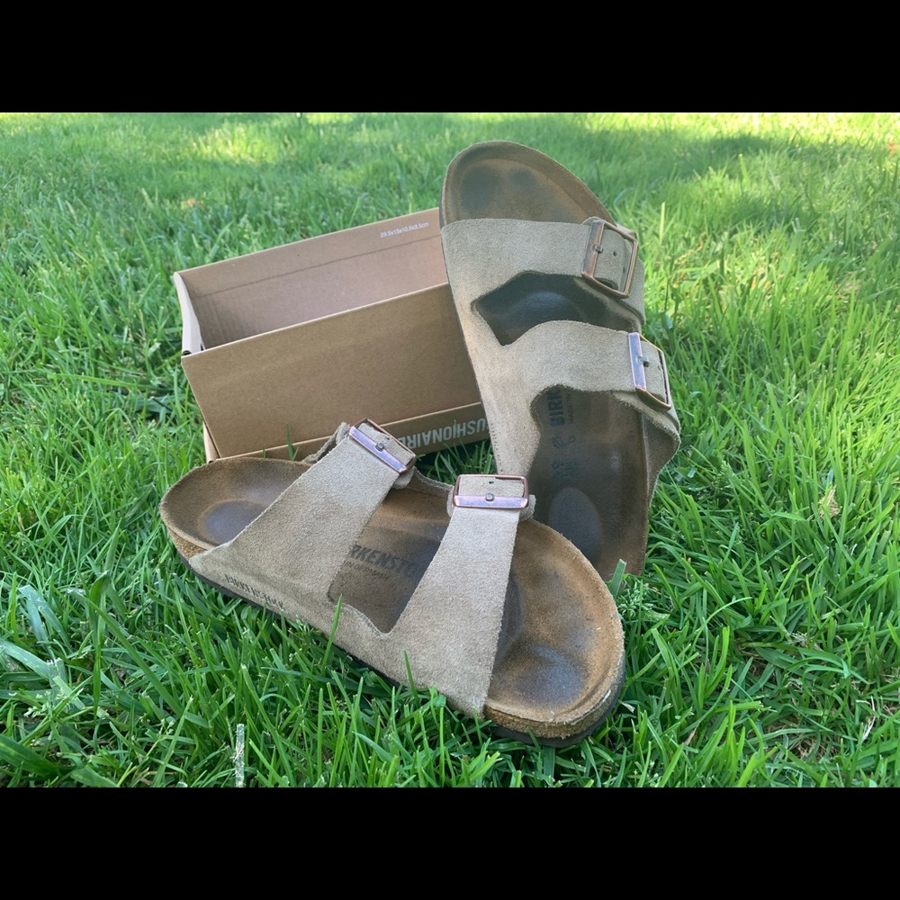 Women’s Birkenstock Arizona leather soft sandals